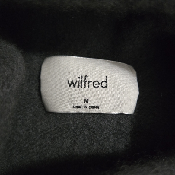 Cashmere Gray Turtleneck Sweater - Picture 2 of 5